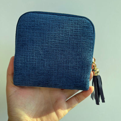 💎 Luxe Velvet Travel Jewelry Organizer – 5-Compartment Tangle-Free Storage Bag with Secure Tassel Zipper ✨